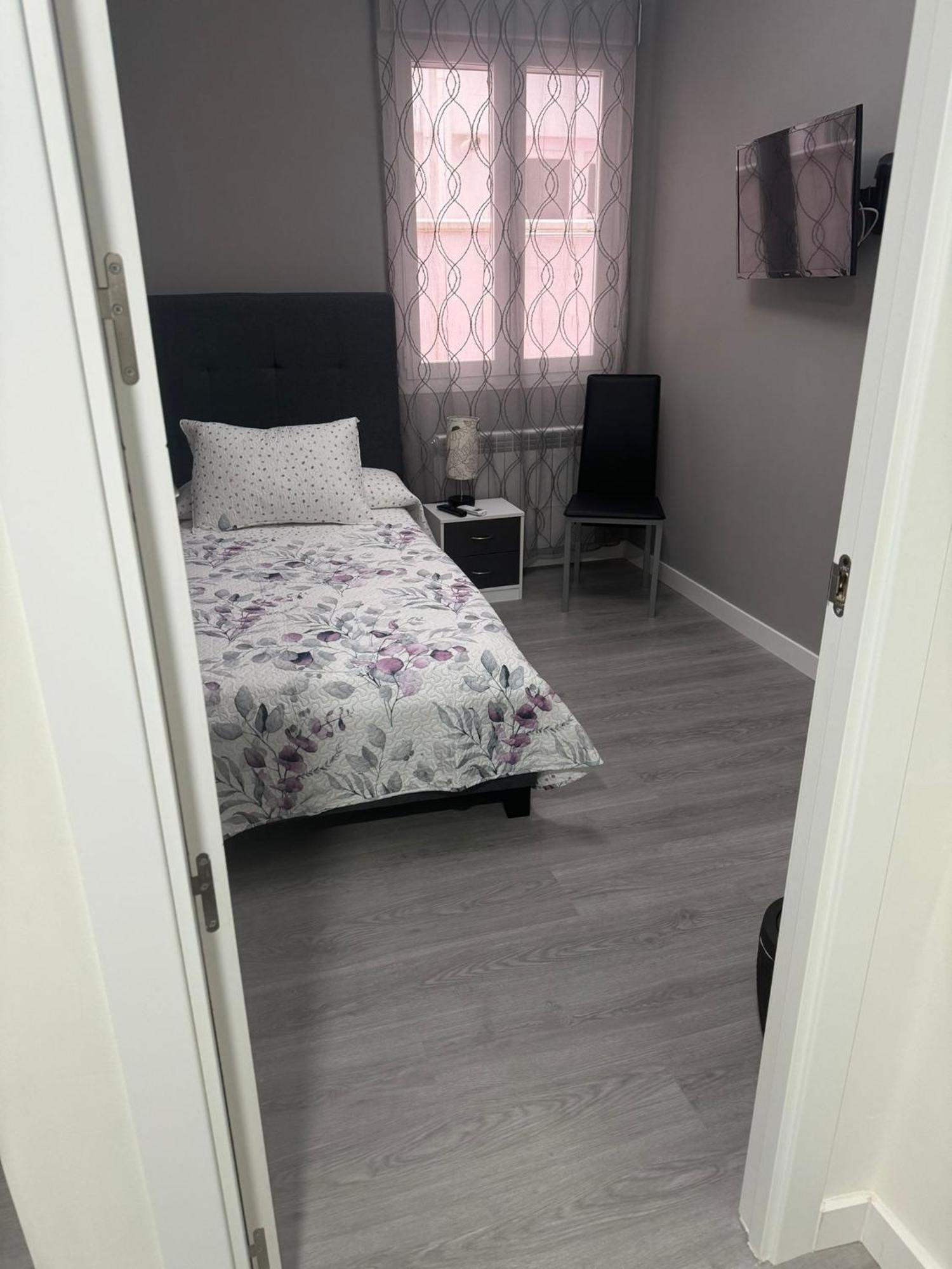 Logrono Centro A Estrenar Wifi Impecable Apartment Luaran gambar