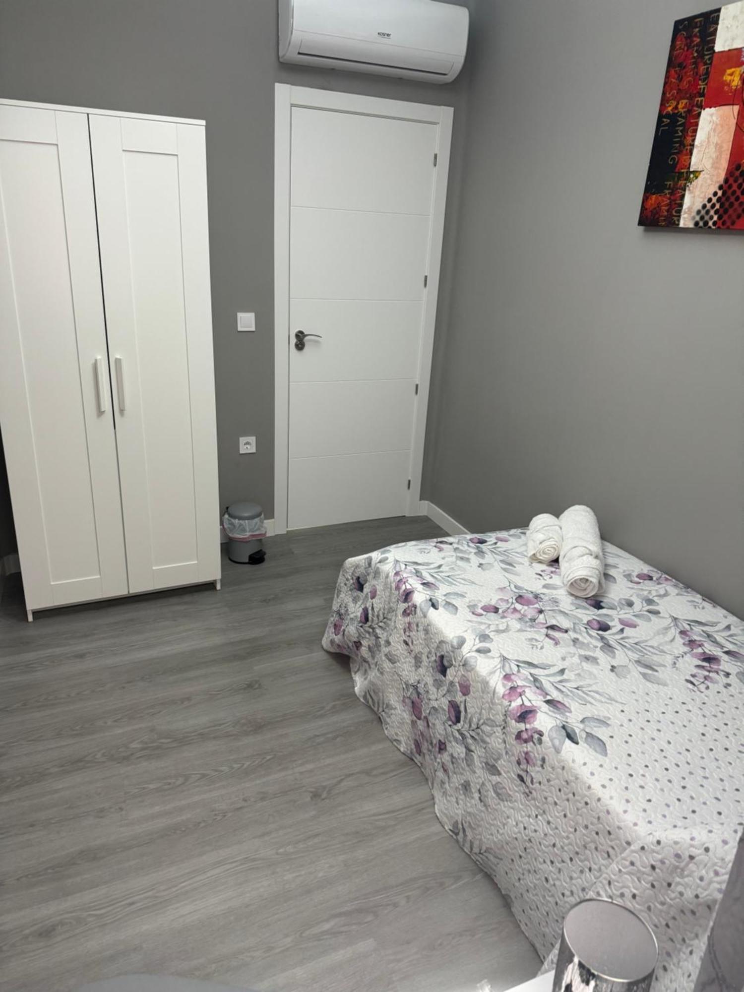Logrono Centro A Estrenar Wifi Impecable Apartment Luaran gambar